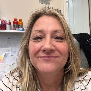 Meet your Posher, Holly